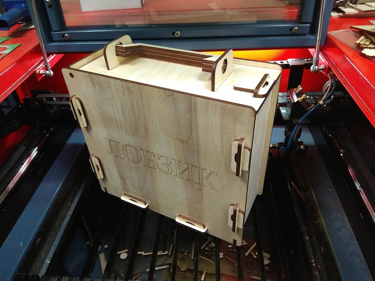 DIY Wooden Tool Box with Handle Vector File for Laser Cutting