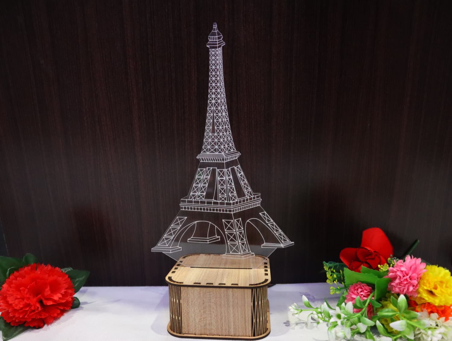 Eiffel Tower 3D Illusion LED Lamp Laser Cut Vector File
