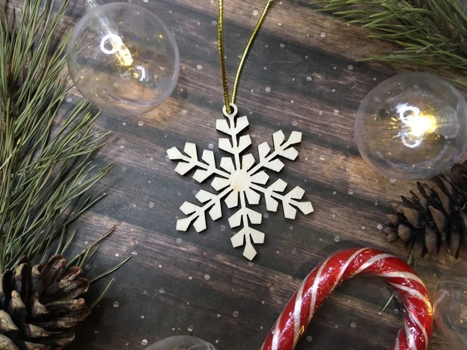 Elegant Snowflake Christmas Ornament Laser Cut Vector File