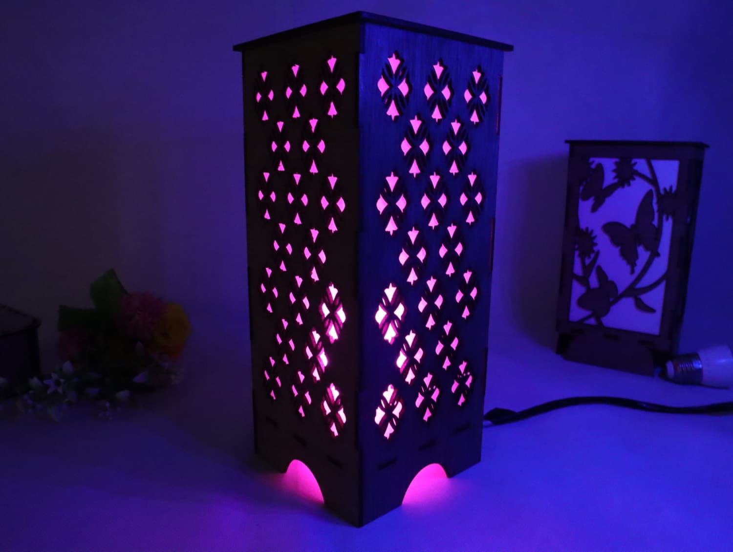 Geometric Pattern Laser Cut Table Lamp SVG Vector File