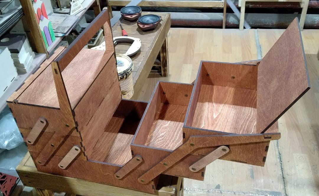 Collapsible Cantilever Tool Box Laser Cut Vector Plan