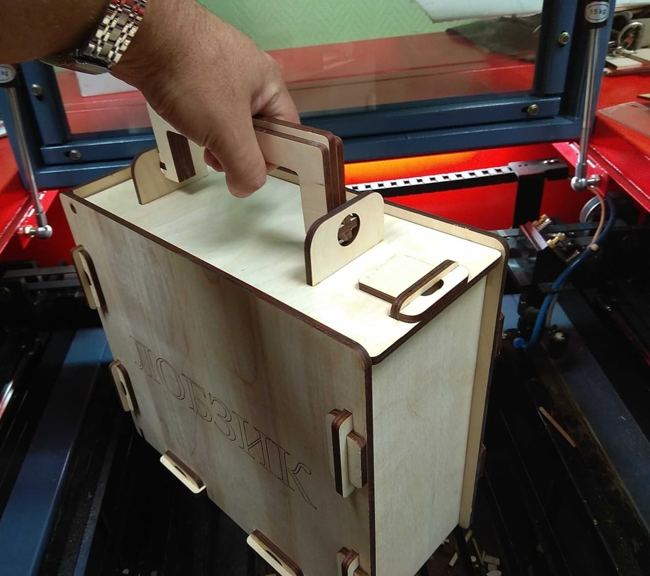 DIY Wooden Suitcase Box Laser Cut Vector File