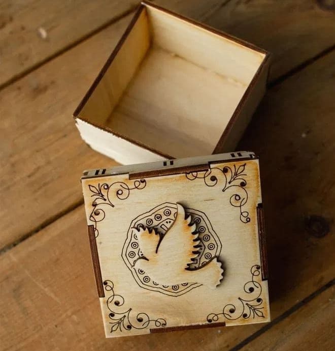 Elegant Peace Dove Keepsake Box Laser Cut Vector File