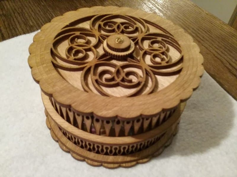 Elegant Round Laser Cut Jewelry Box Vector File (DXF)