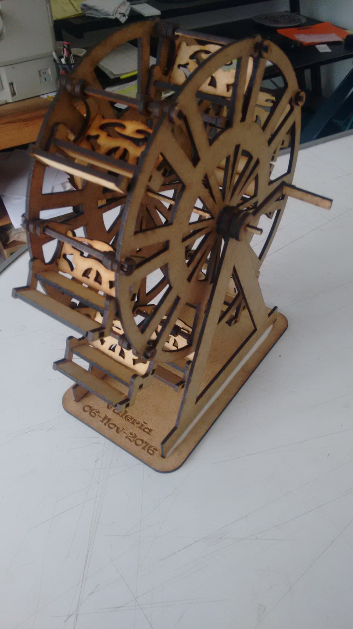 Ferris Wheel 3D Puzzle Laser Cut Vector File