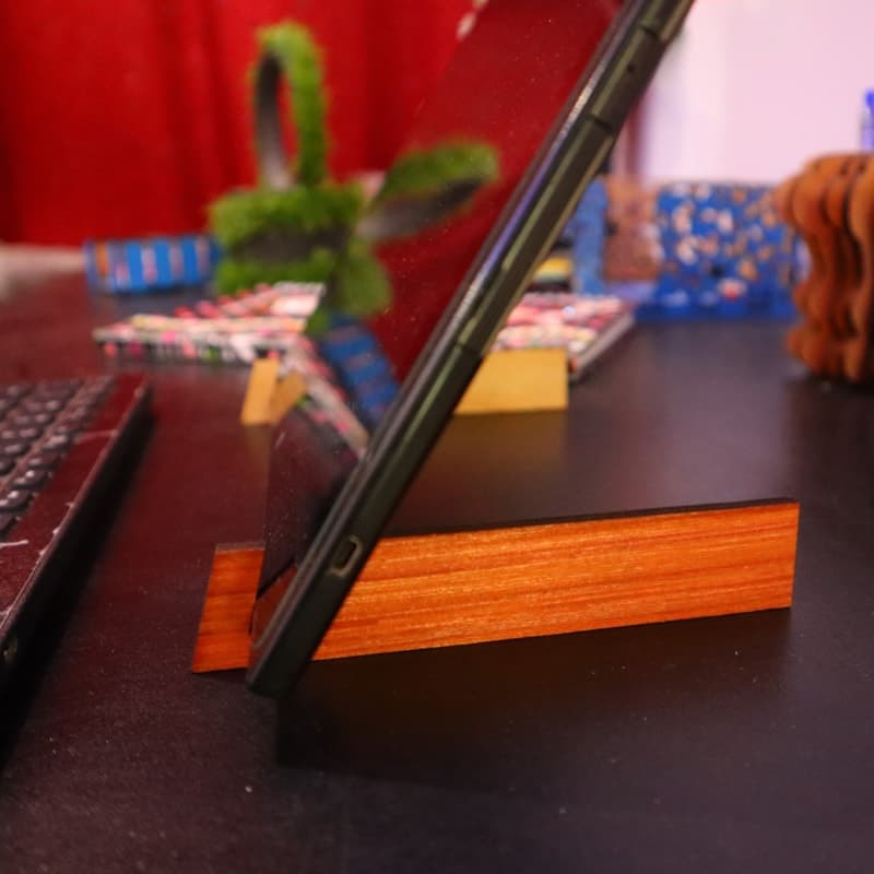 Minimalist Desktop Tablet and Phone Stand Laser Cut DXF File