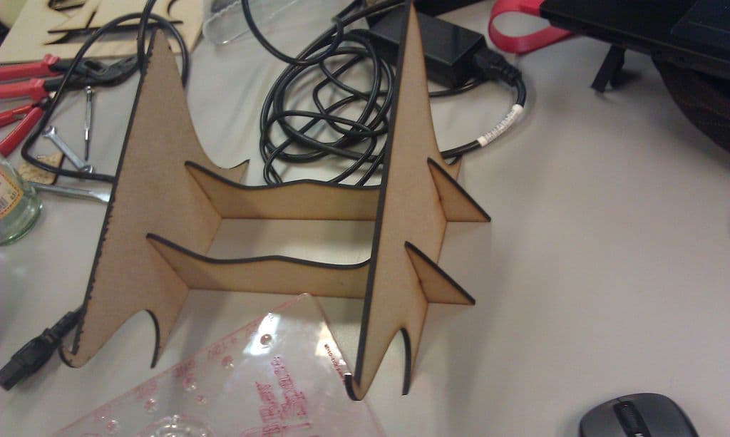 Minimalist Laser Cut Laptop Stand Vector Design SVG File