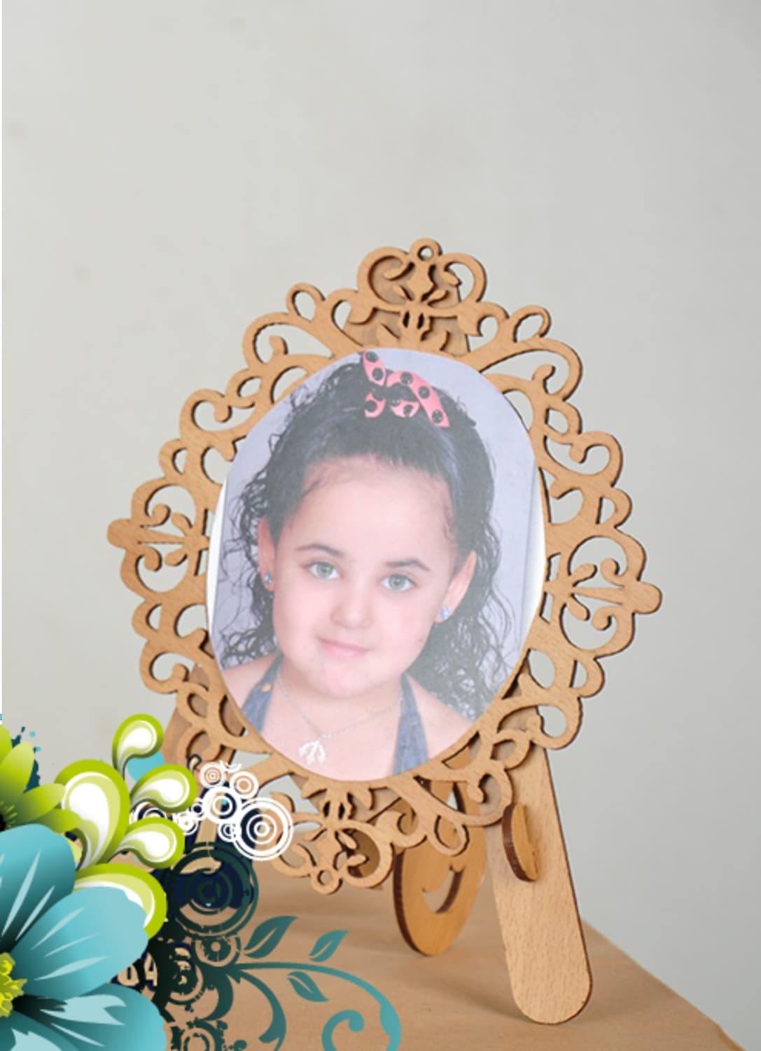 Ornate Decorative Standing Photo Frame Laser Cut Vector File