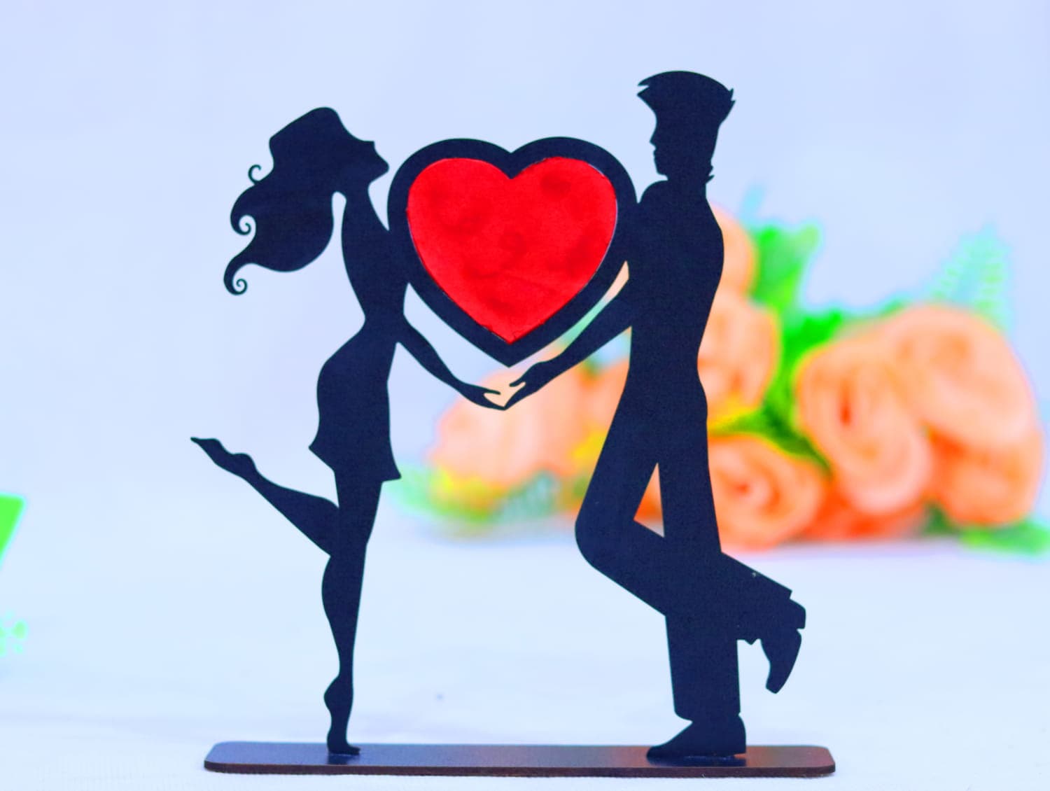 Romantic Couple with Heart Laser Cut Vector File