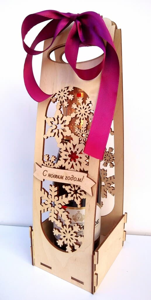 Snowflake Wine Bottle Gift Box Laser Cut Vector File