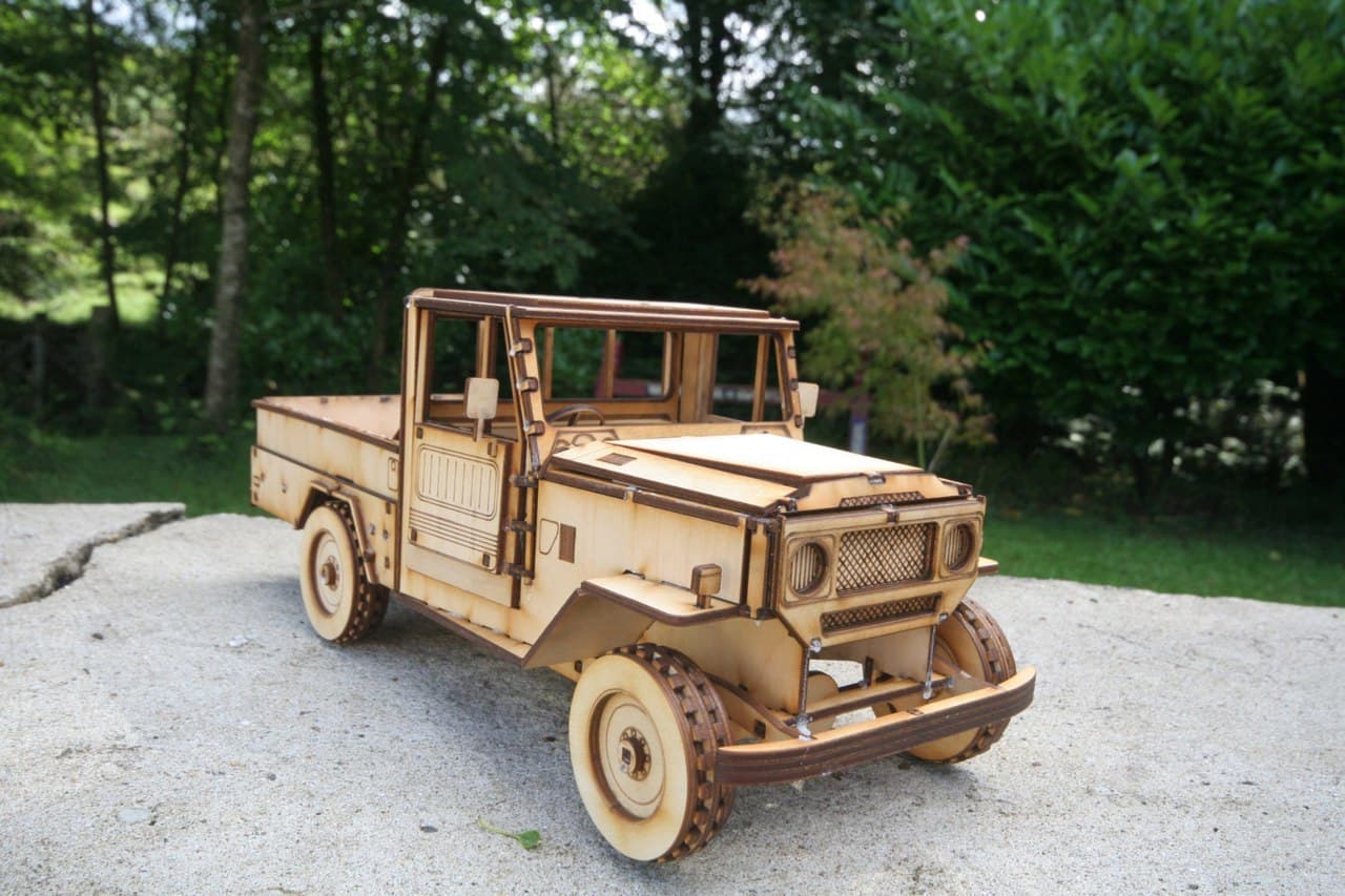 Toyota Land Cruiser BJ44 3D Puzzle Laser Cut Vector File