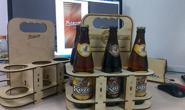Wooden Beer Bottle Carrier 3D Puzzle Laser Cut Vector File