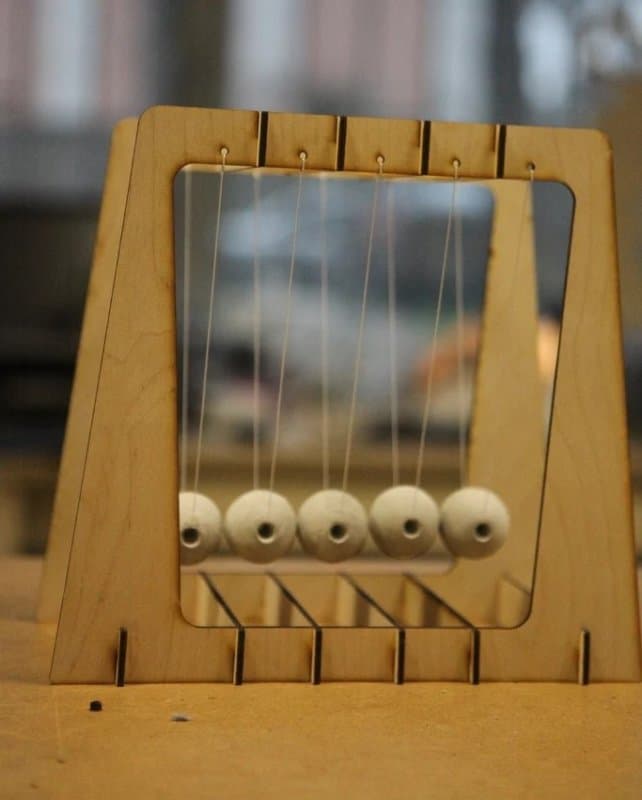 Wooden Newton's Cradle Laser Cut Project - Free Vector File