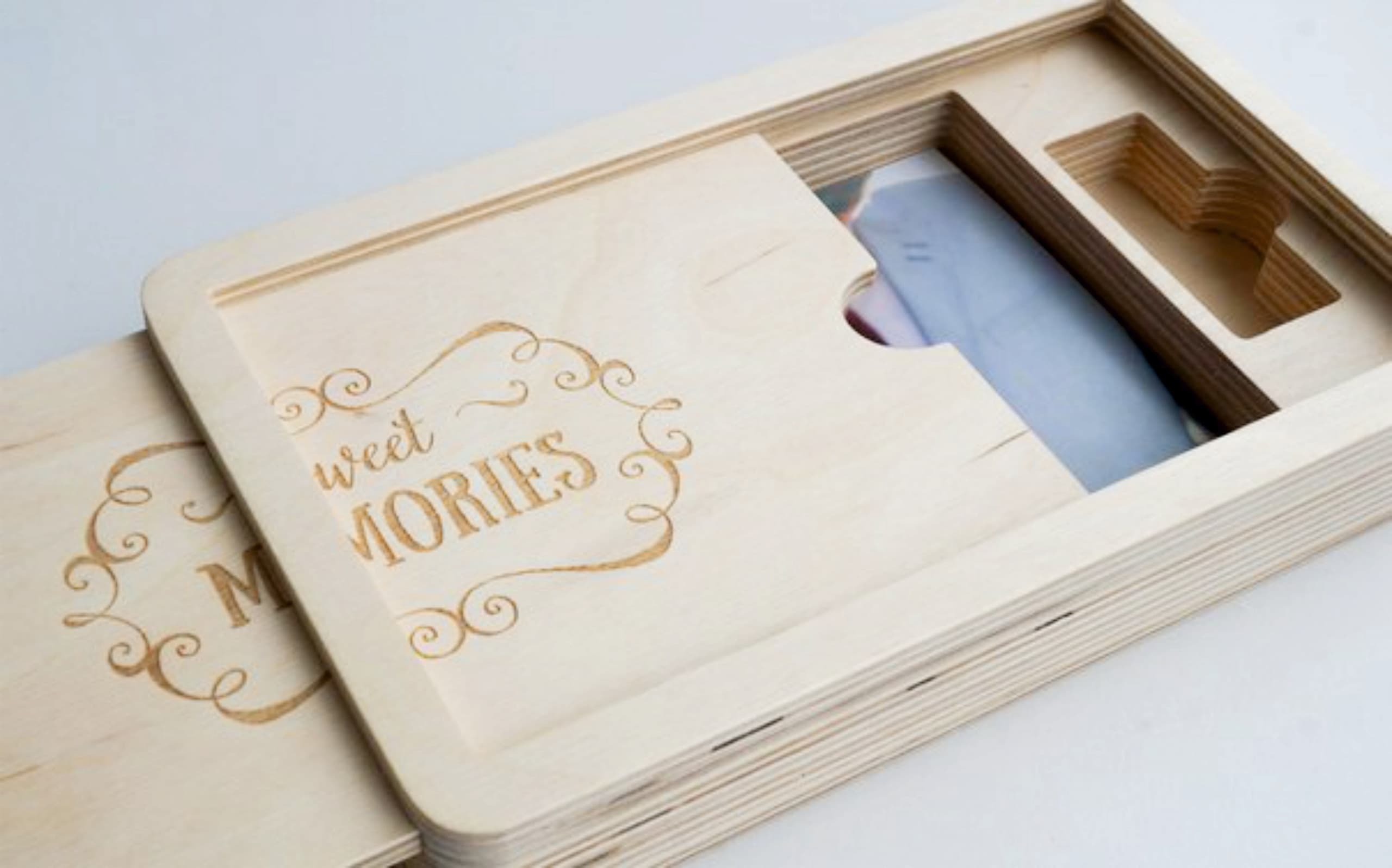 Wooden Photo and USB Keepsake Box Laser Cut Vector Plan