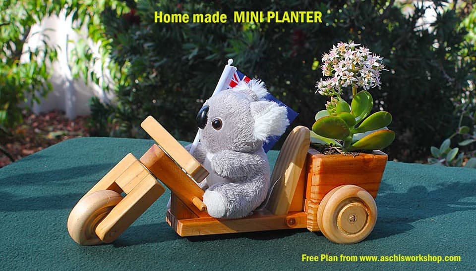 Wooden Tricycle Toy Plan - DIY Mini Planter Vector File
